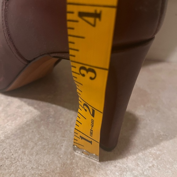 Banana Republic Tall Burgundy Red / Maroon Buckle Leather Boots, Size 9 - Picture 14 of 14